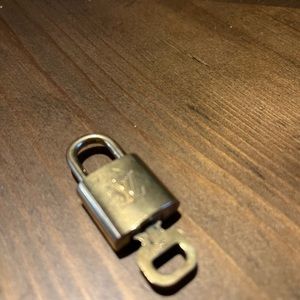 LV lock and key